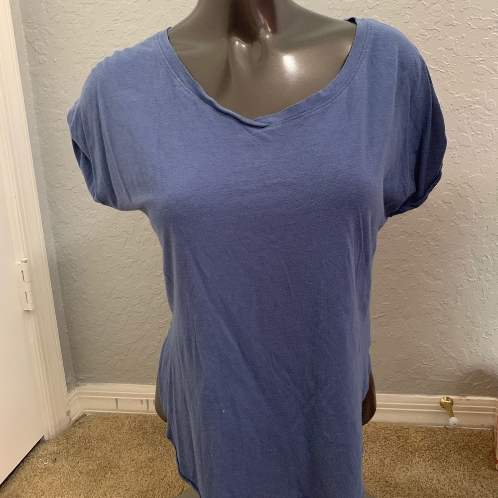 Blue hollister shirt sleeve shirt worn few times